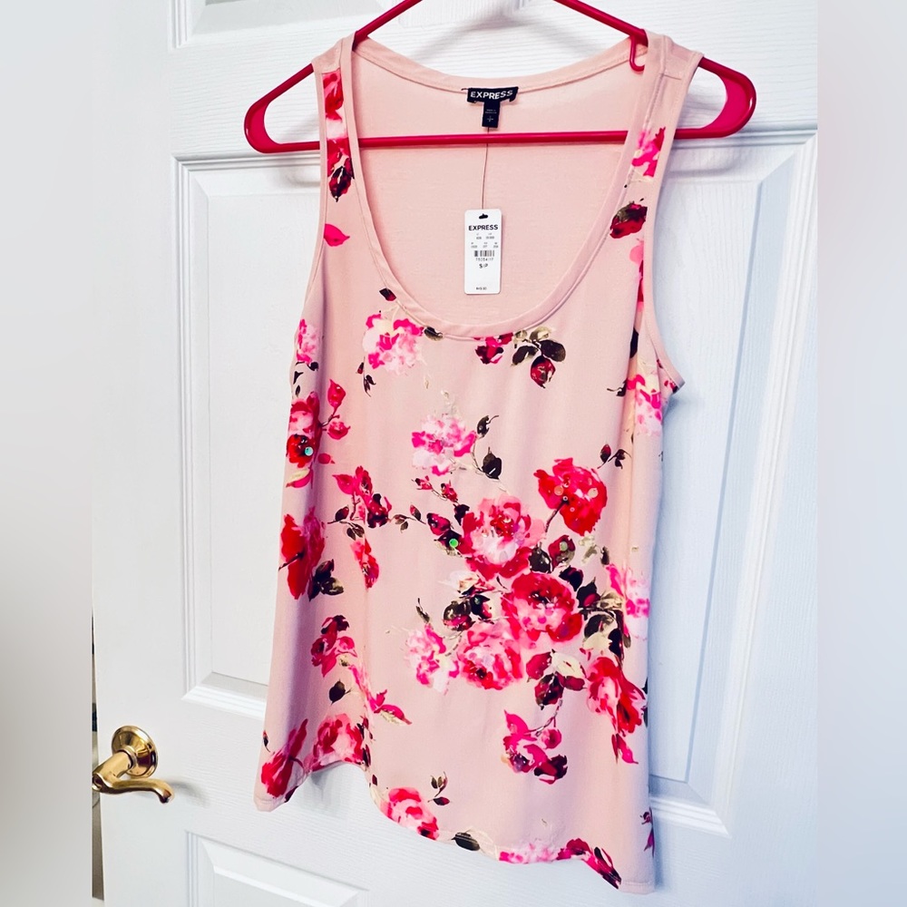 New w/Tags Express Floral Top w/Sequin Detail - Size S